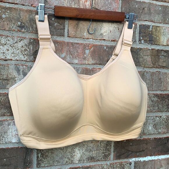 Seamless Nude Bra - Picture 3 of 7